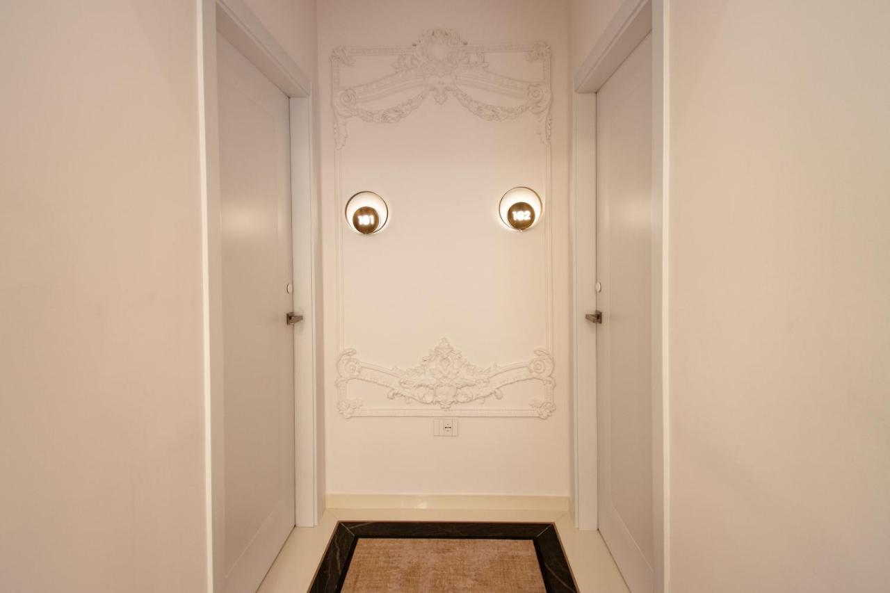 The Crown Boutique Hotel & Spa Tirana Zewnętrze zdjęcie