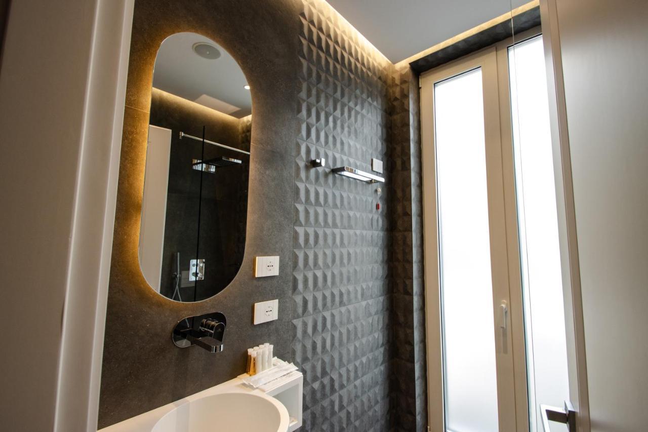 The Crown Boutique Hotel & Spa Tirana Zewnętrze zdjęcie