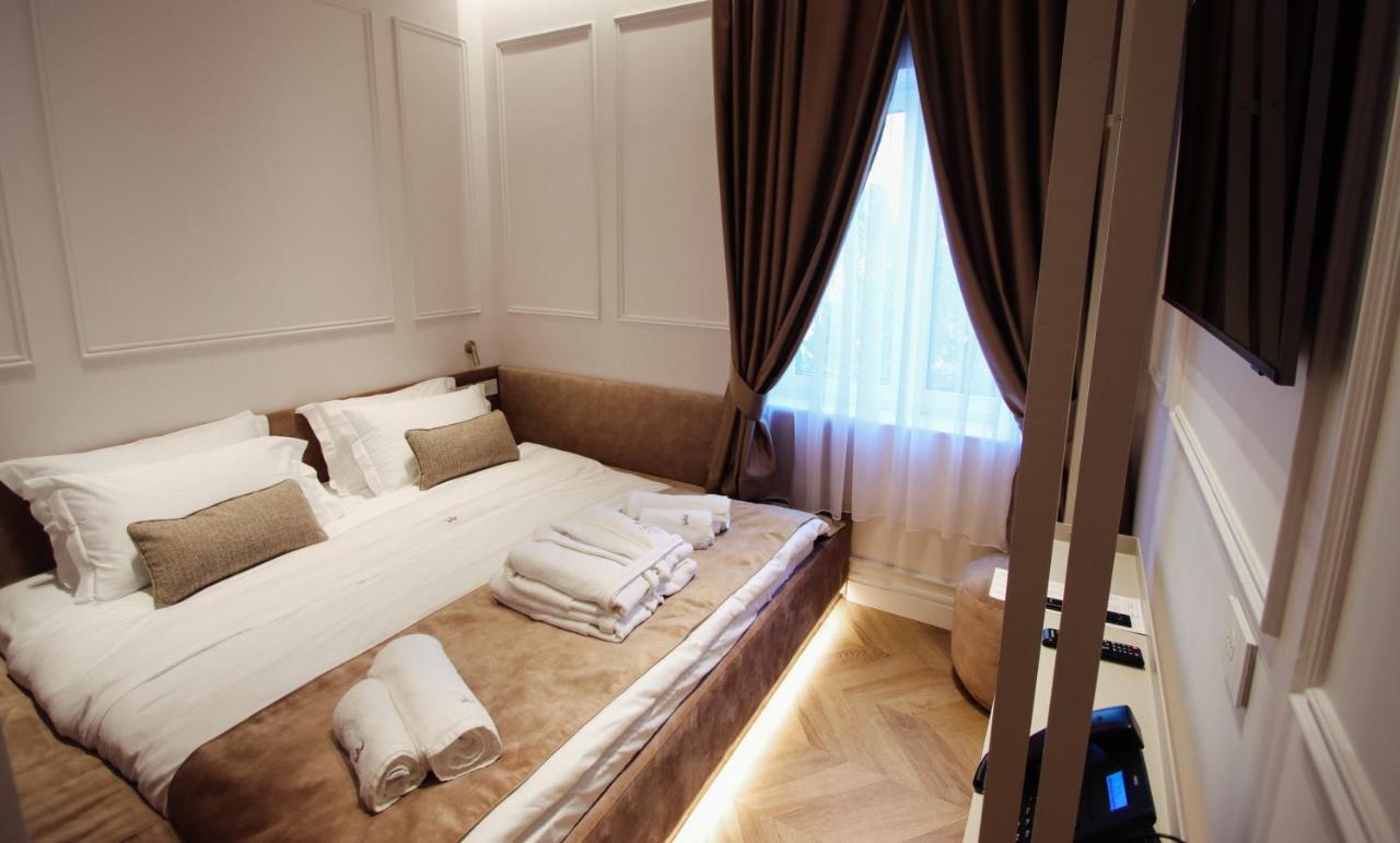 The Crown Boutique Hotel & Spa Tirana Zewnętrze zdjęcie
